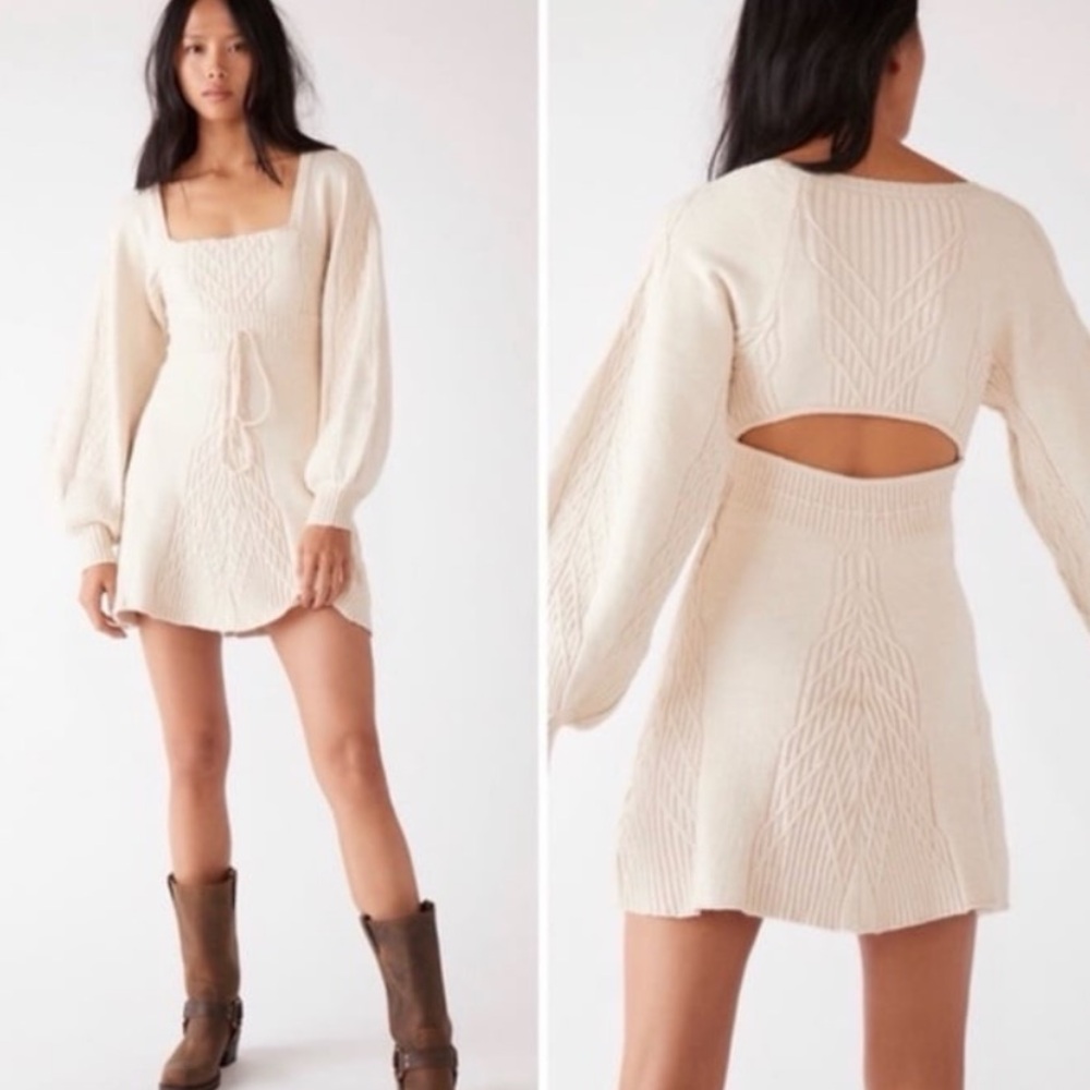 Free people Elegant Cream Knit long sleeve sweater mini Dress, size S